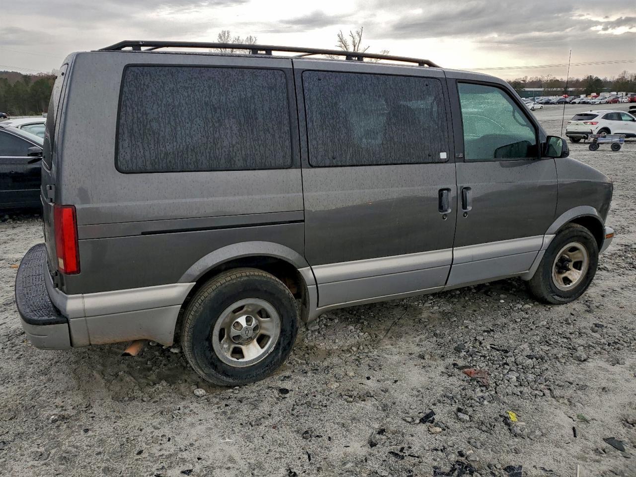 2000 CHEVROLET Astro
