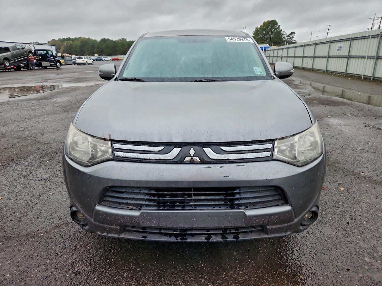2014 MITSUBISHI outlander