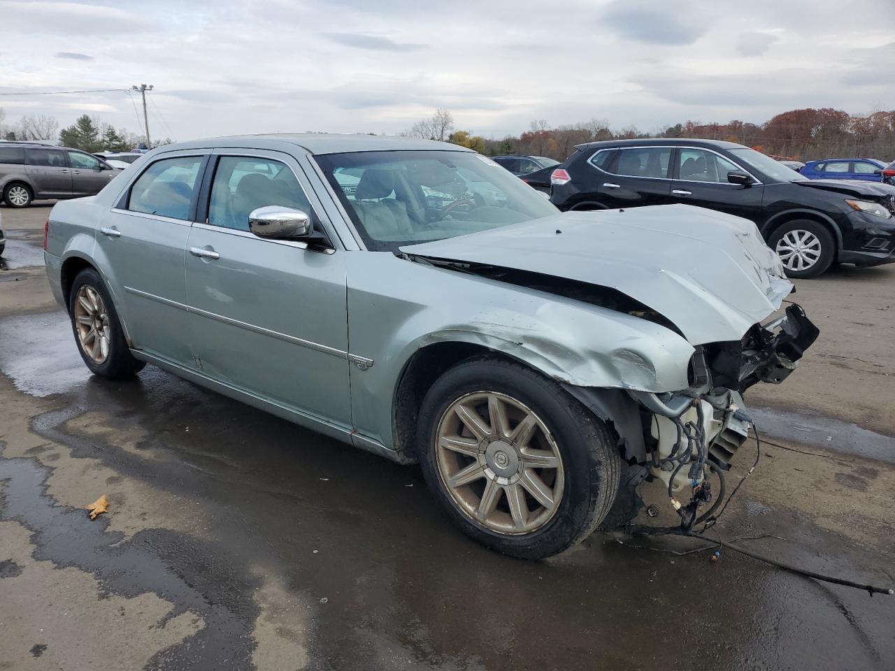 2005 CHRYSLER 300