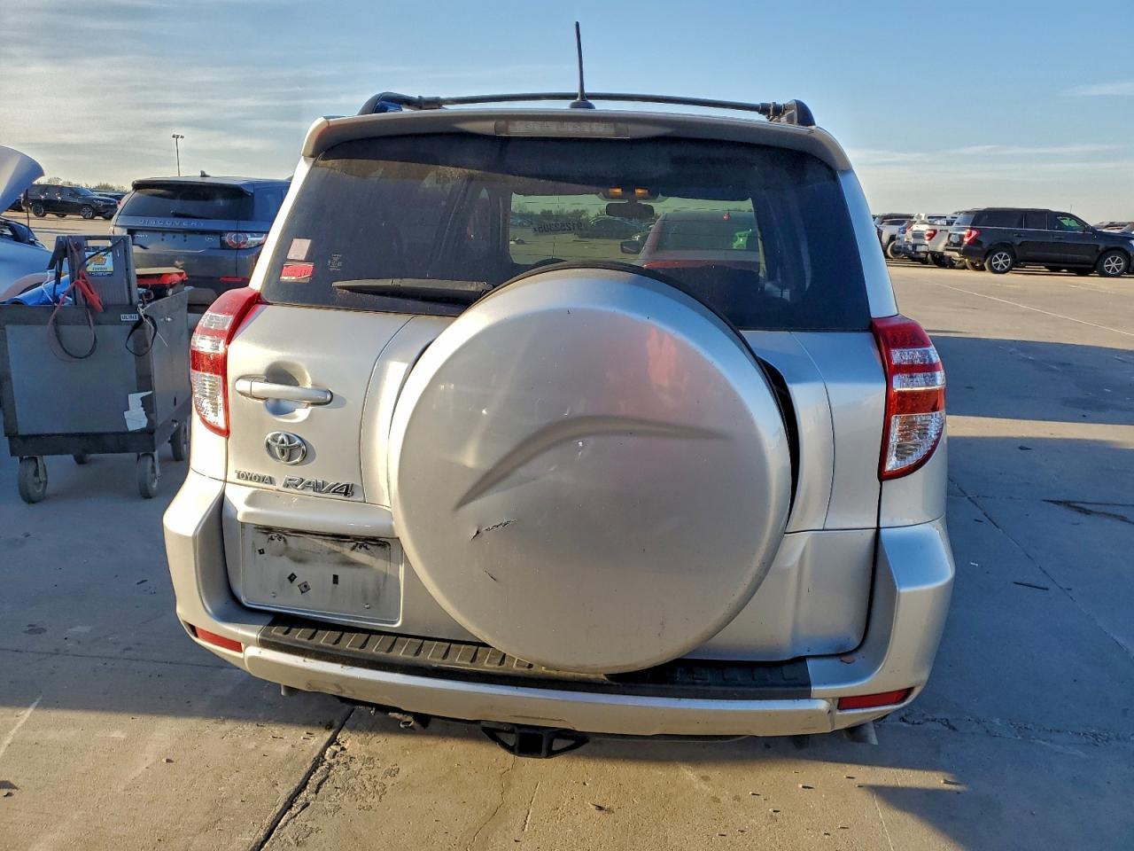 2010 TOYOTA RAV4