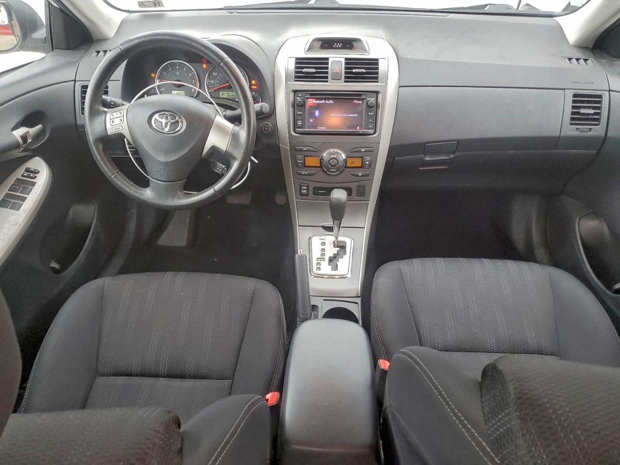 2013 TOYOTA COROLLA