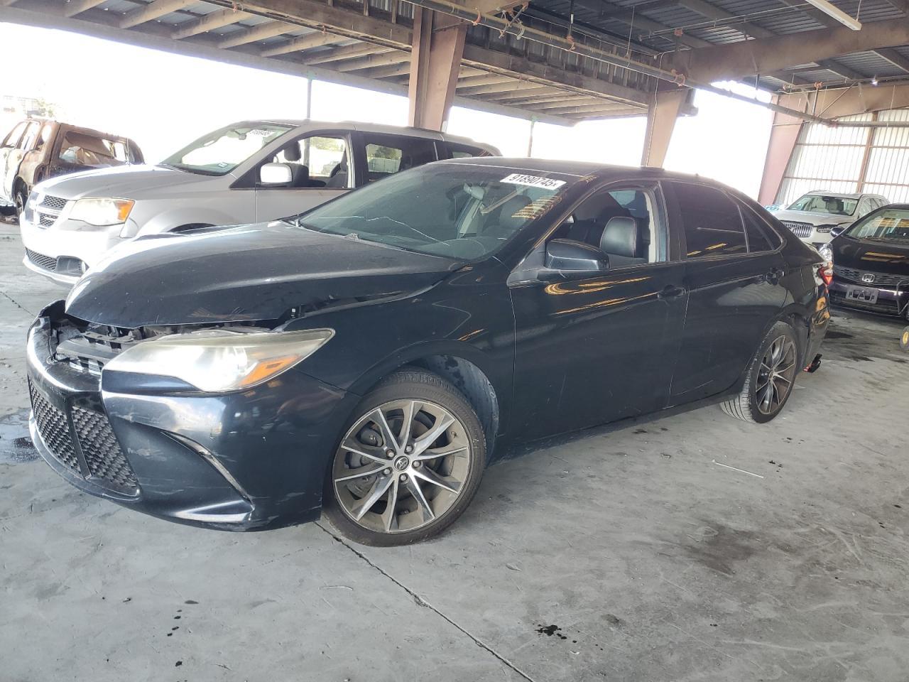 2015 TOYOTA CAMRY