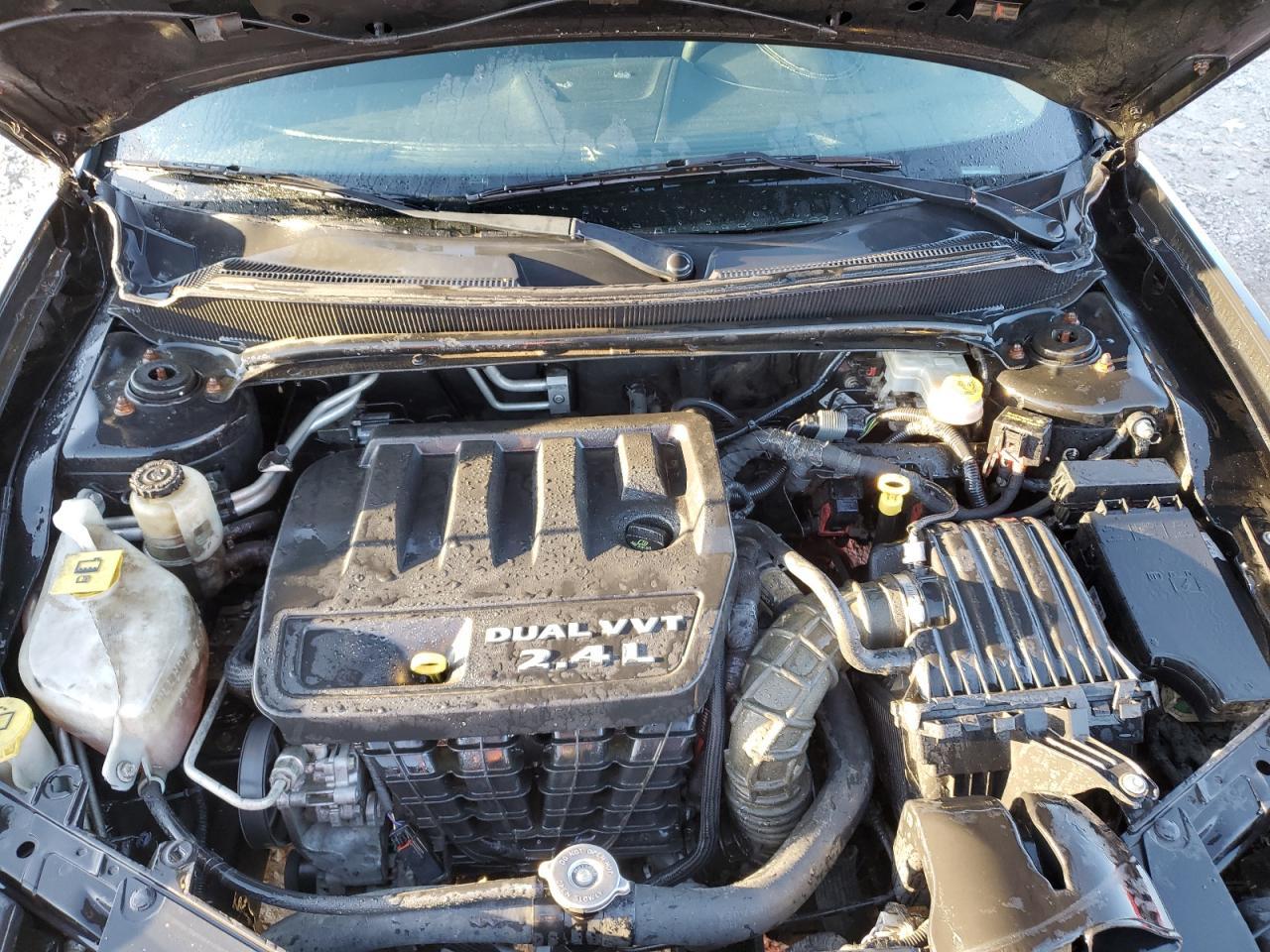 2014 DODGE Avenger
