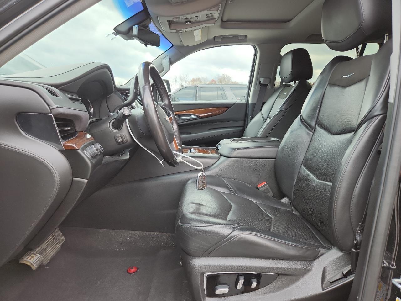 2019 CADILLAC Escalade ESV