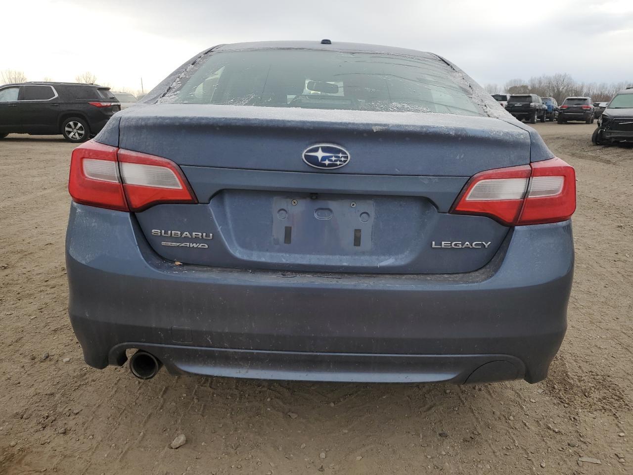 2015 SUBARU Legacy