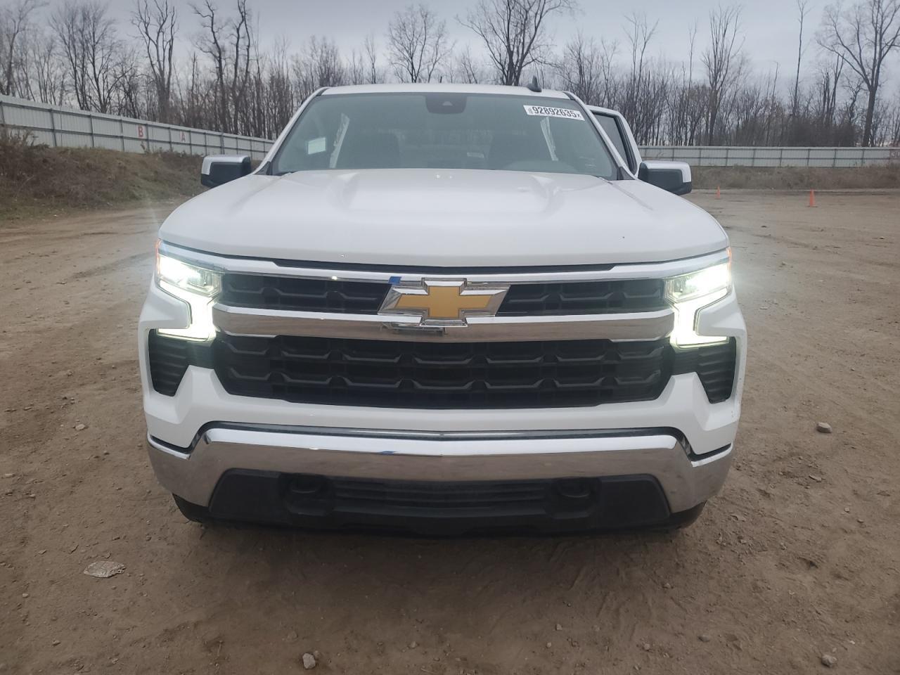 2025 CHEVROLET Silverado