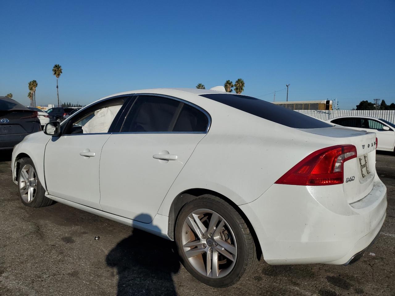 2014 VOLVO S60