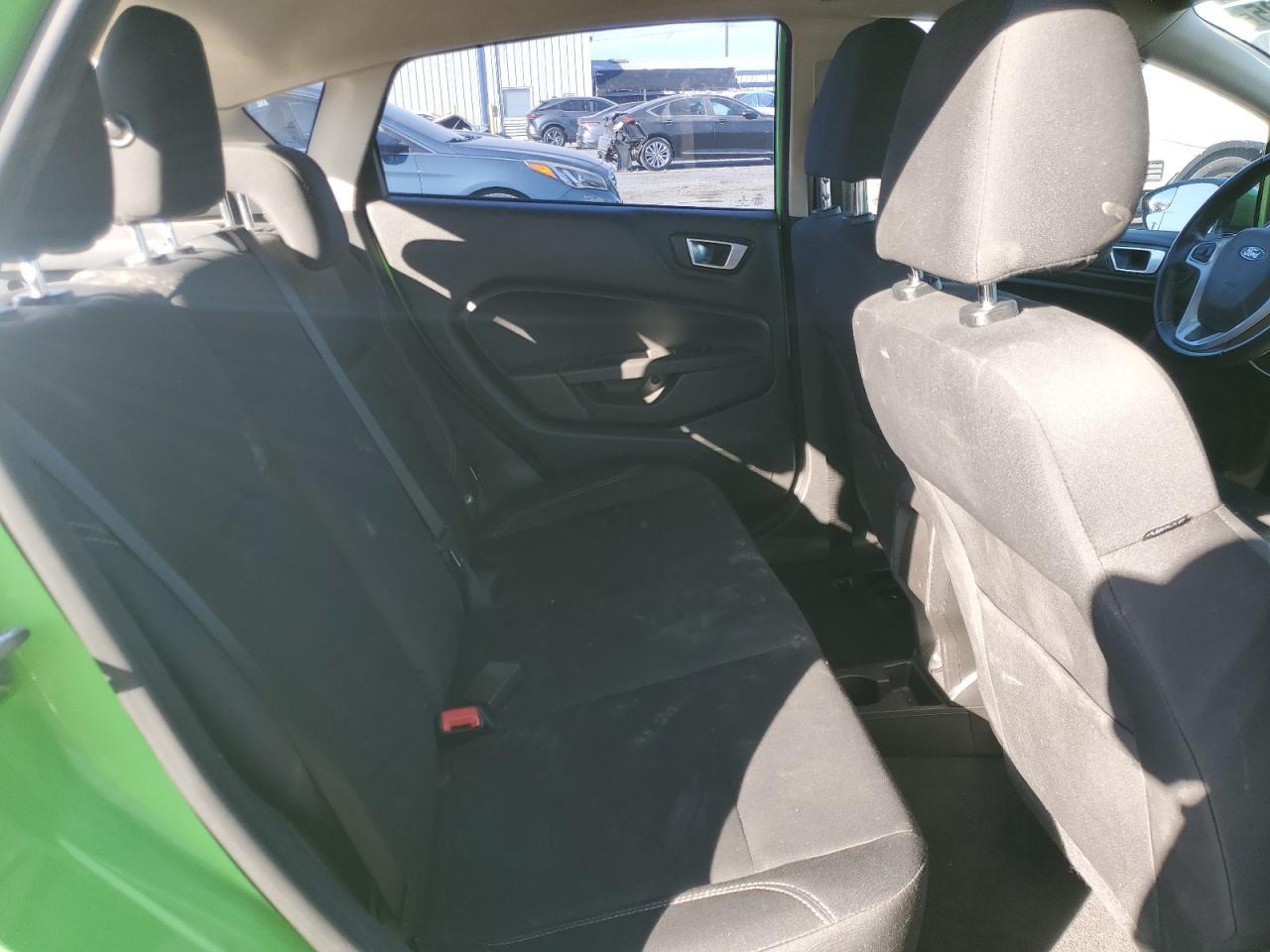 2015 FORD Fiesta