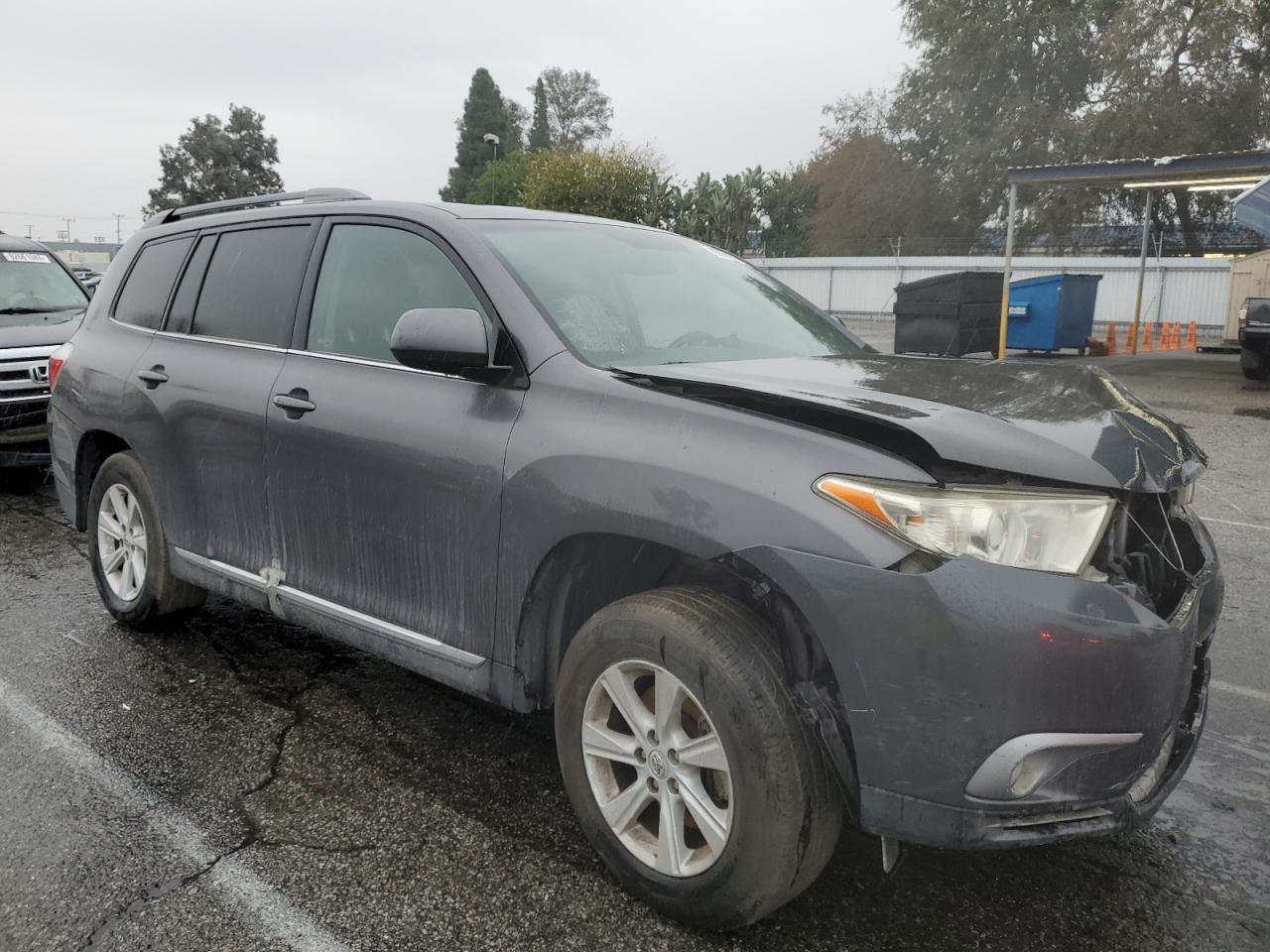 2013 TOYOTA HIGHLANDER