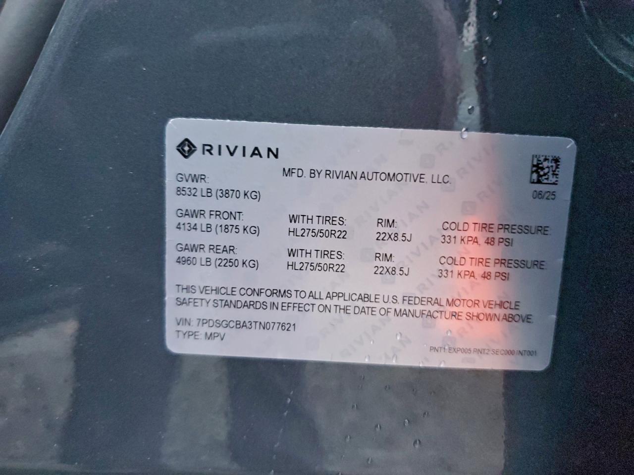 2026 RIVIAN R1s