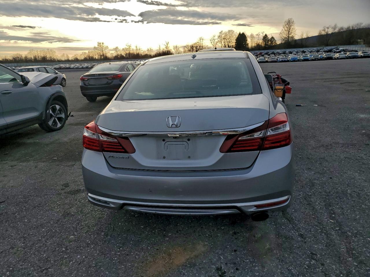 2016 HONDA ACCORD