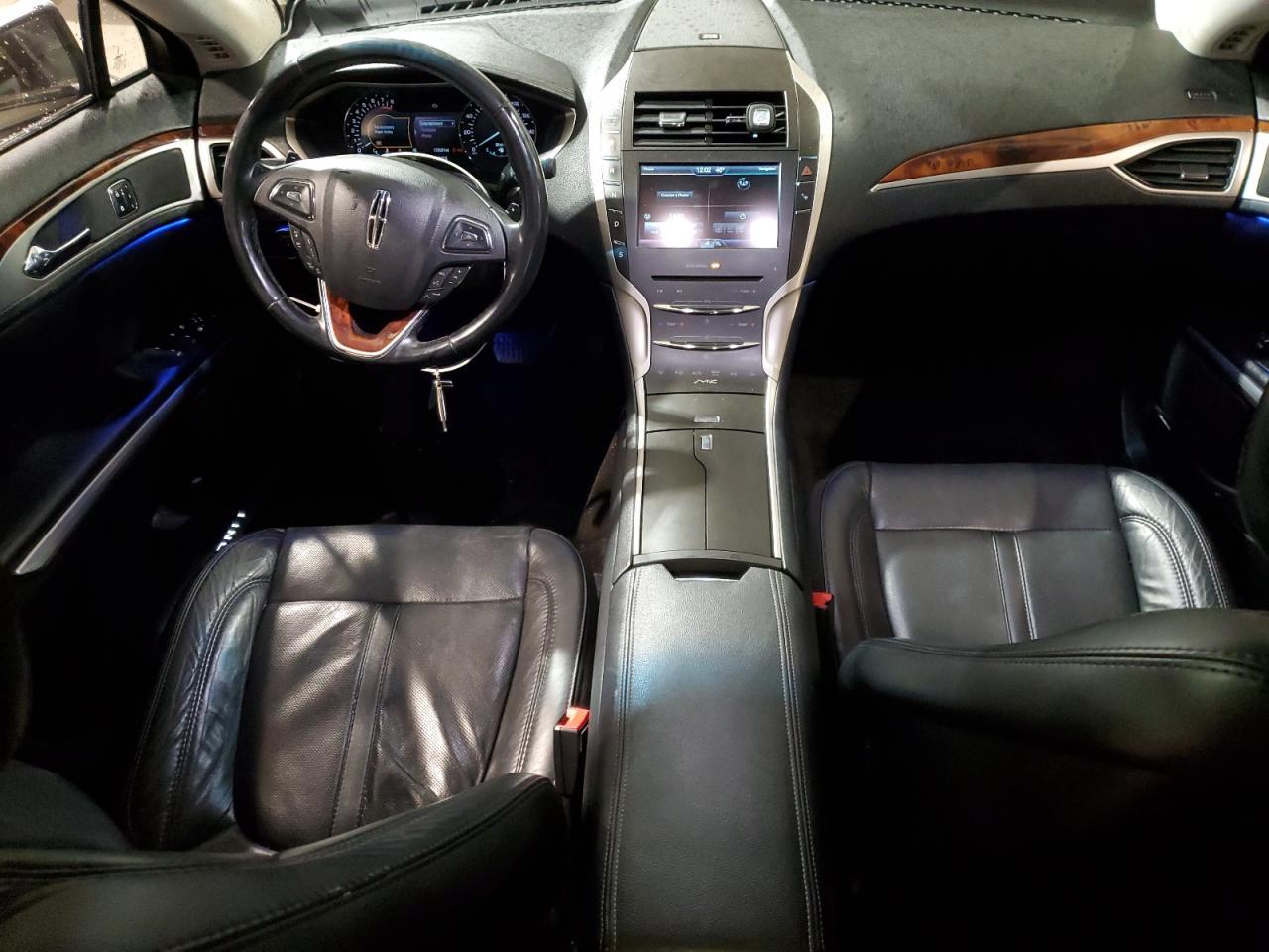 2016 LINCOLN MKZ
