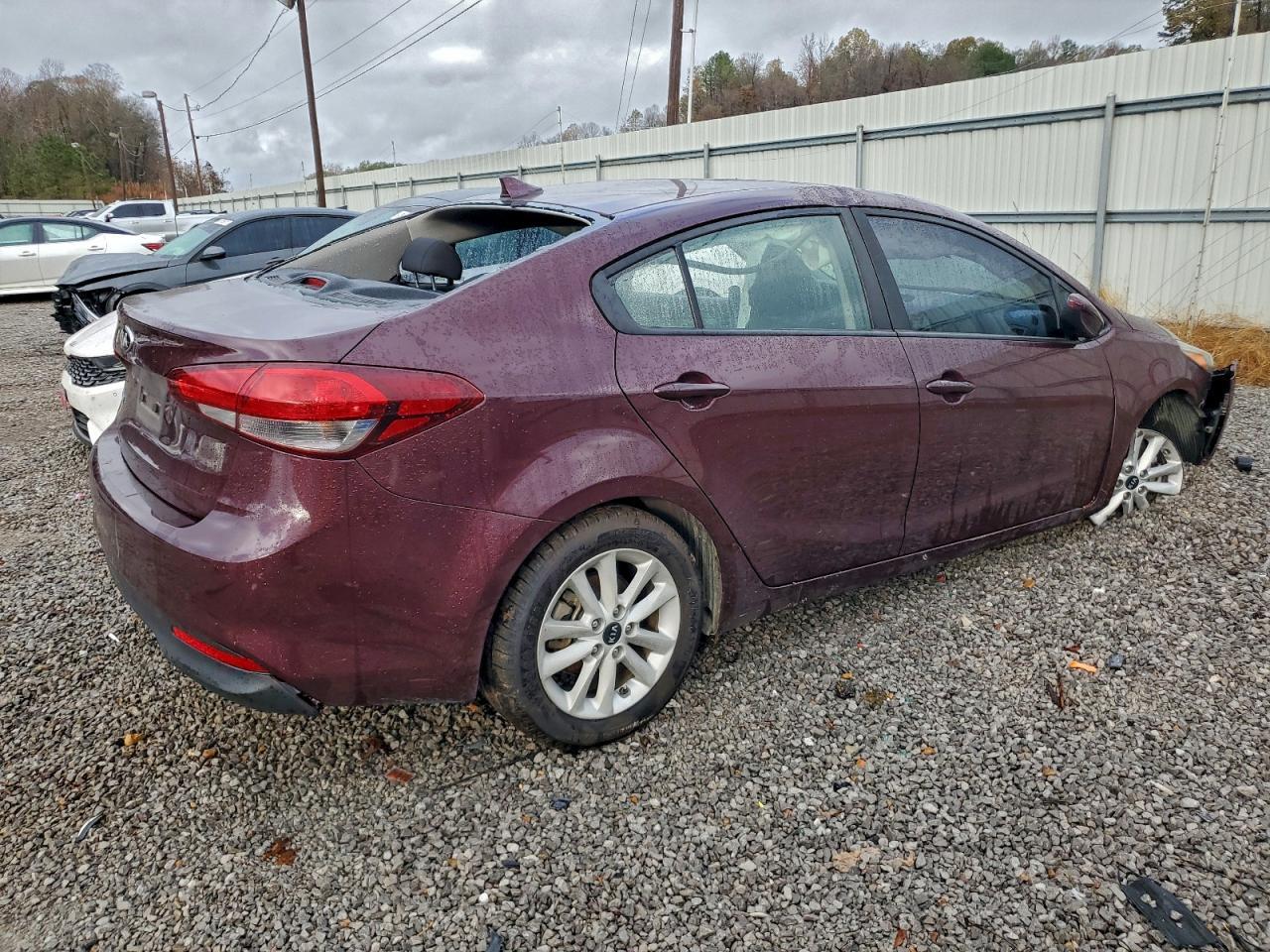 2017 KIA FORTE