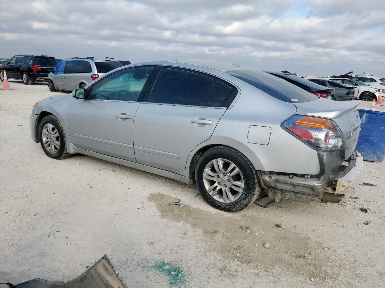 2012 NISSAN ALTIMA