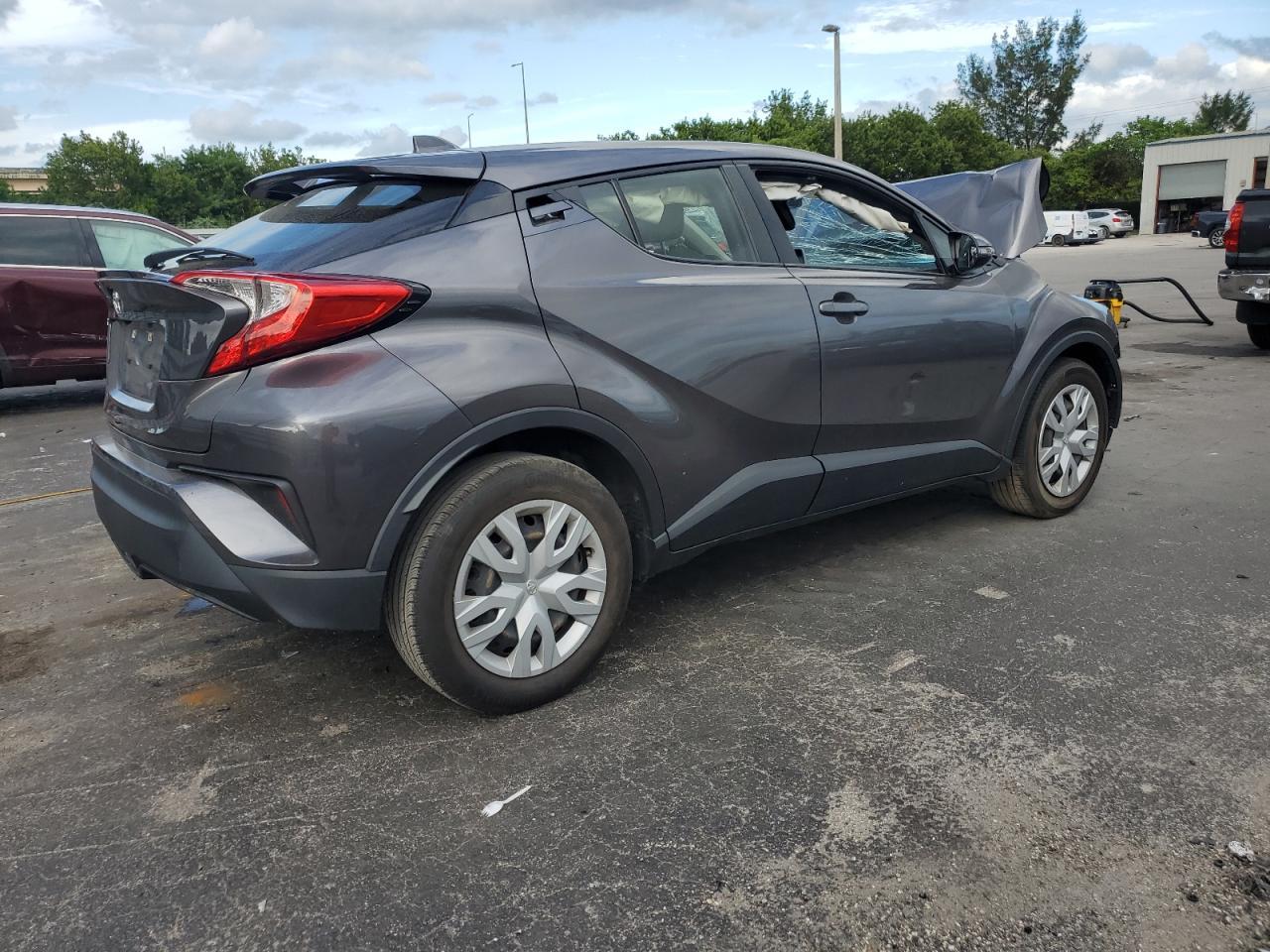 2021 TOYOTA C-HR