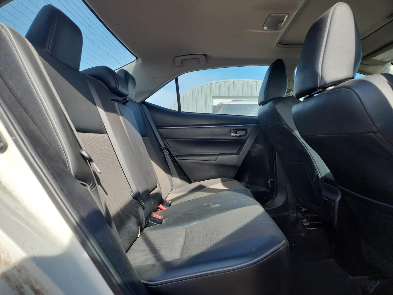 2015 TOYOTA COROLLA
