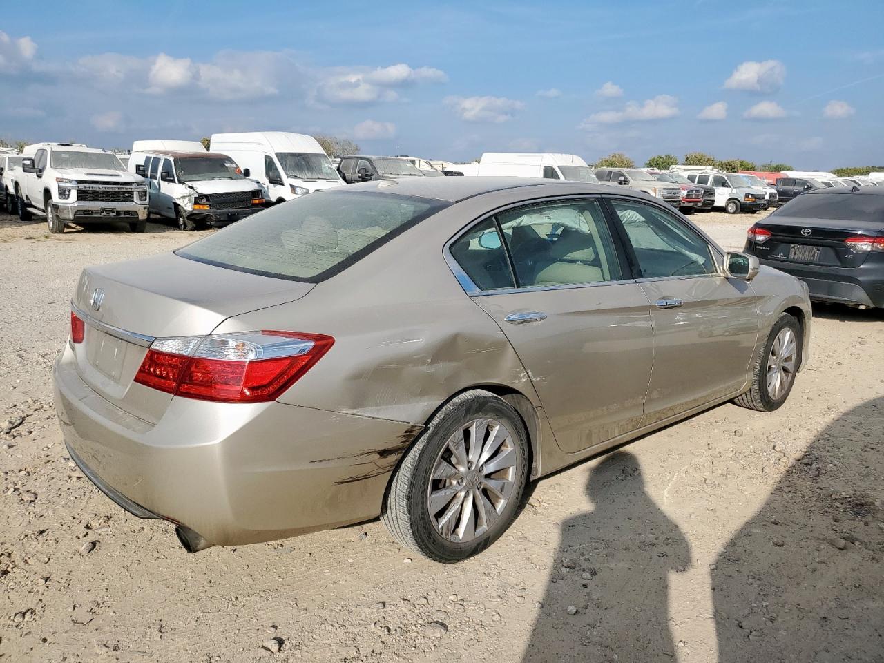 2013 HONDA ACCORD