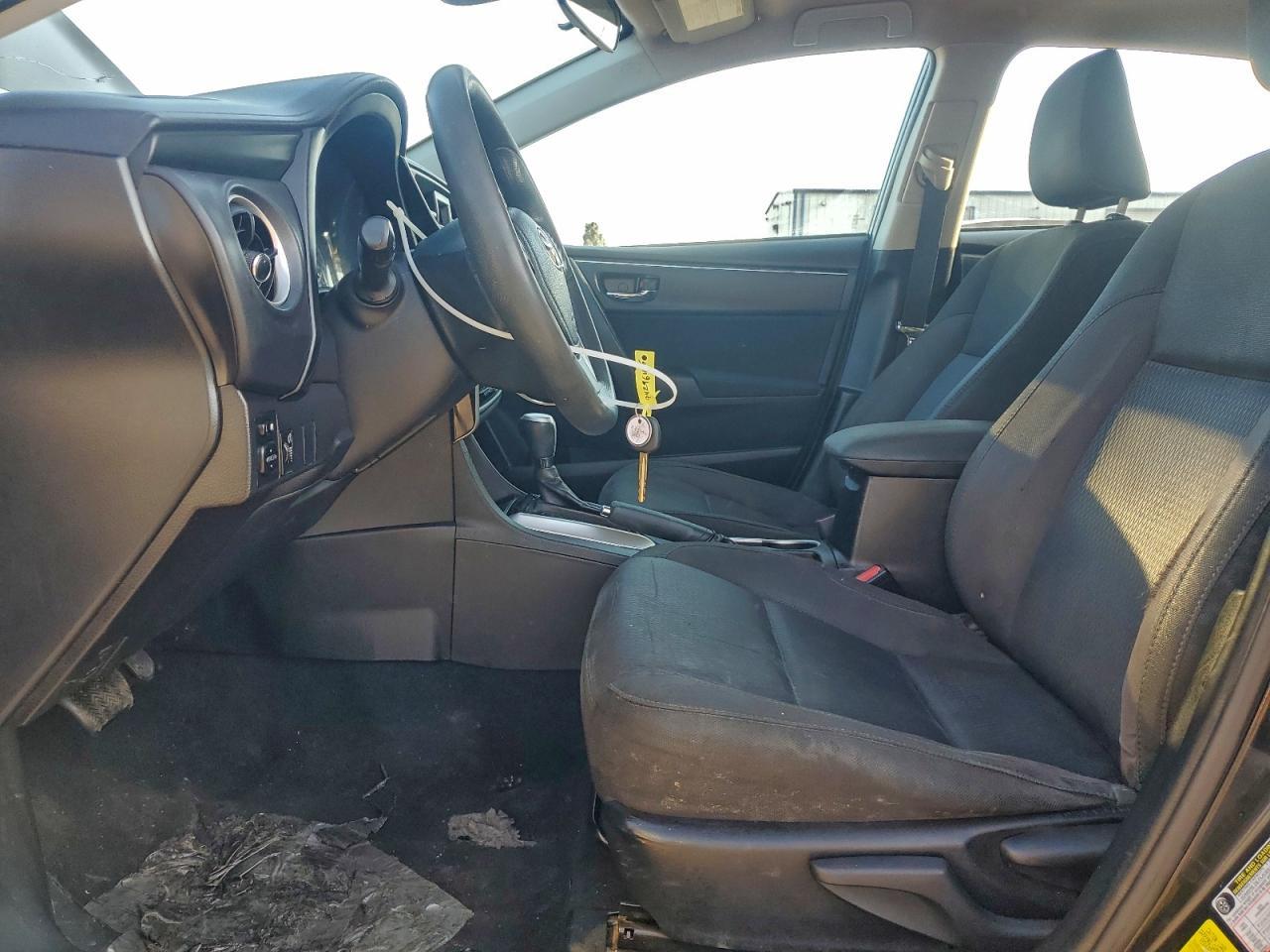2017 TOYOTA COROLLA