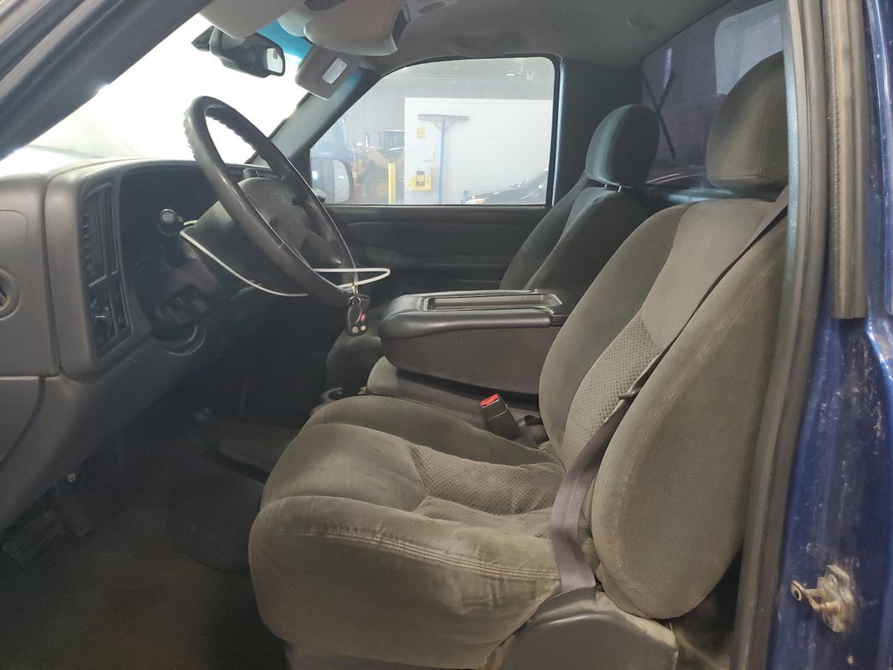 2004 CHEVROLET Silverado
