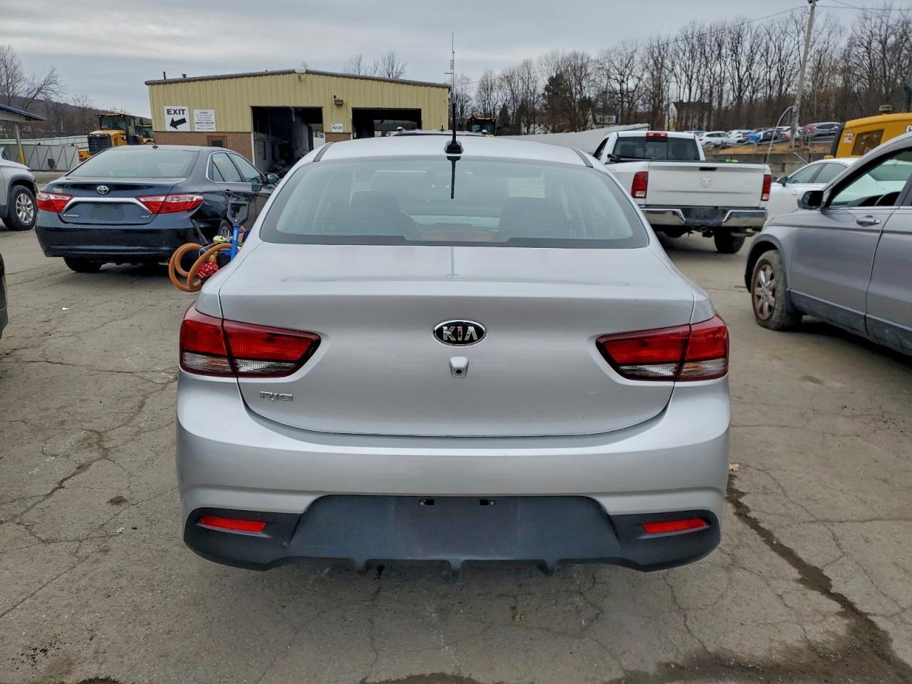 2019 KIA RIO