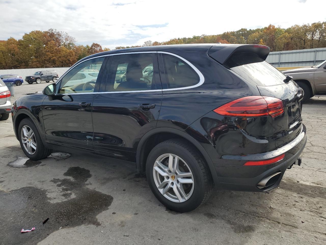 2016 PORSCHE CAYENNE