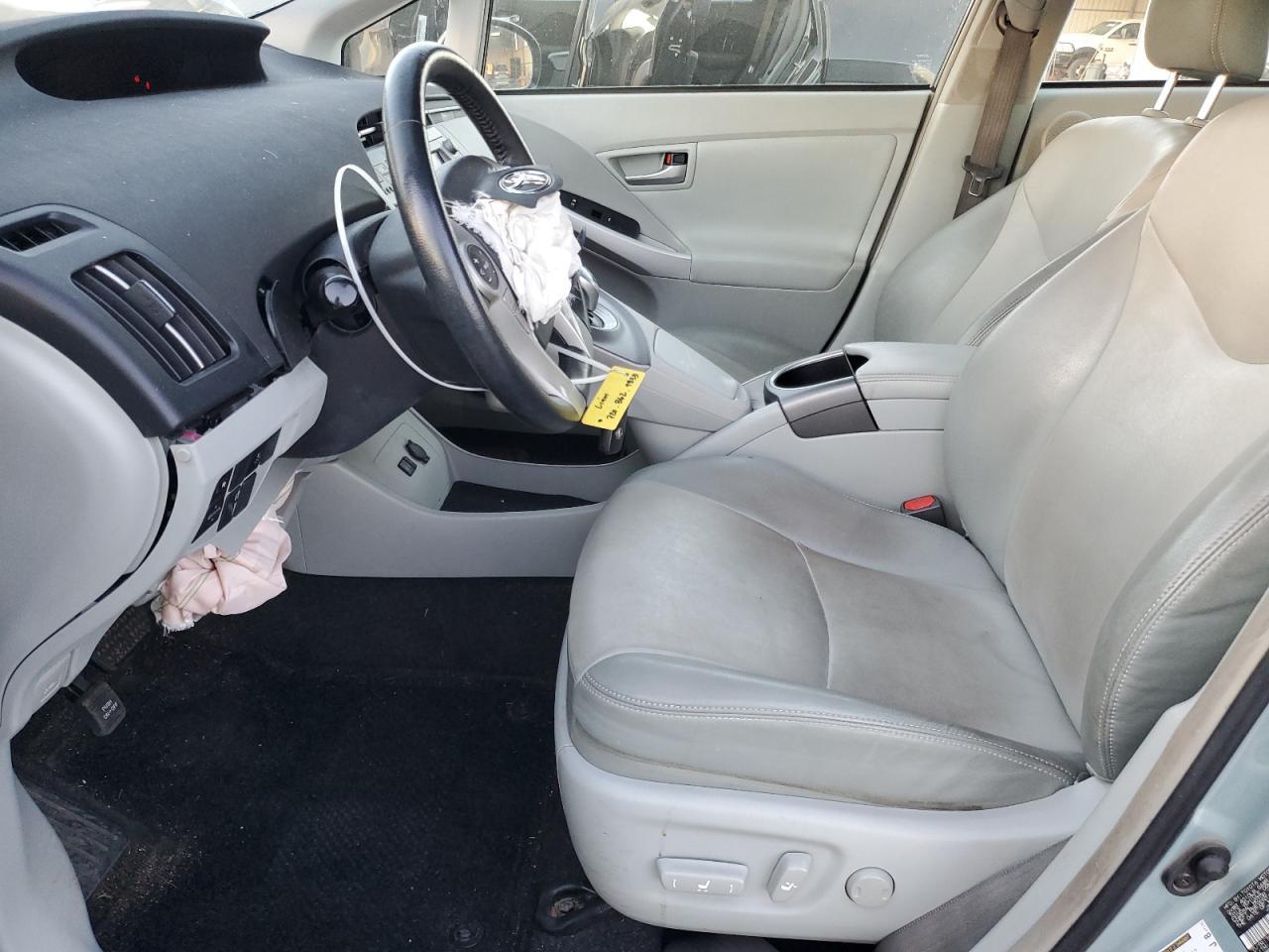 2014 TOYOTA PRIUS