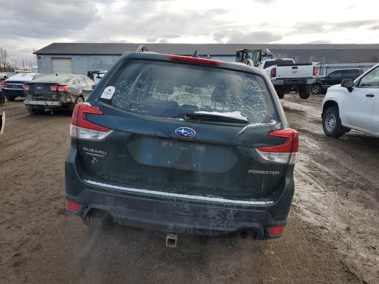 2023 SUBARU FORESTER