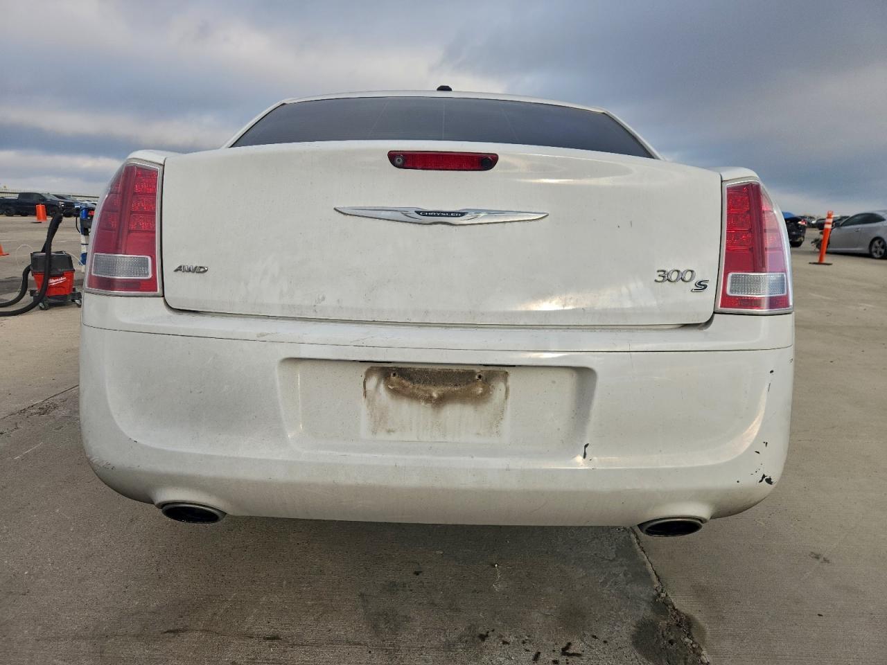 2014 CHRYSLER 300