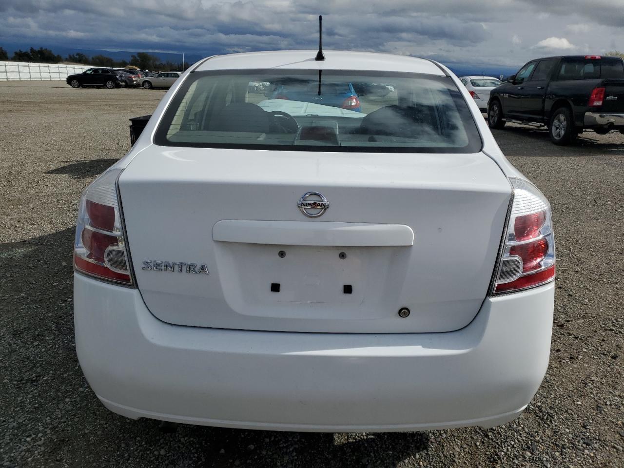 2008 NISSAN SENTRA