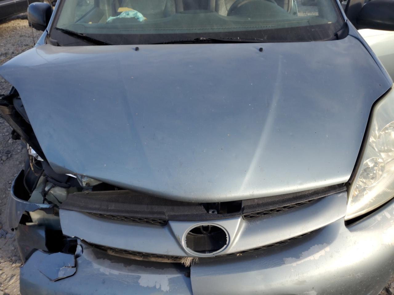 2006 TOYOTA SIENNA