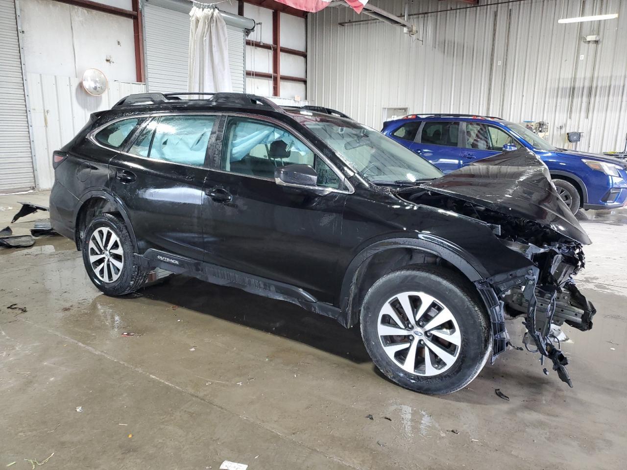 2021 SUBARU Outback