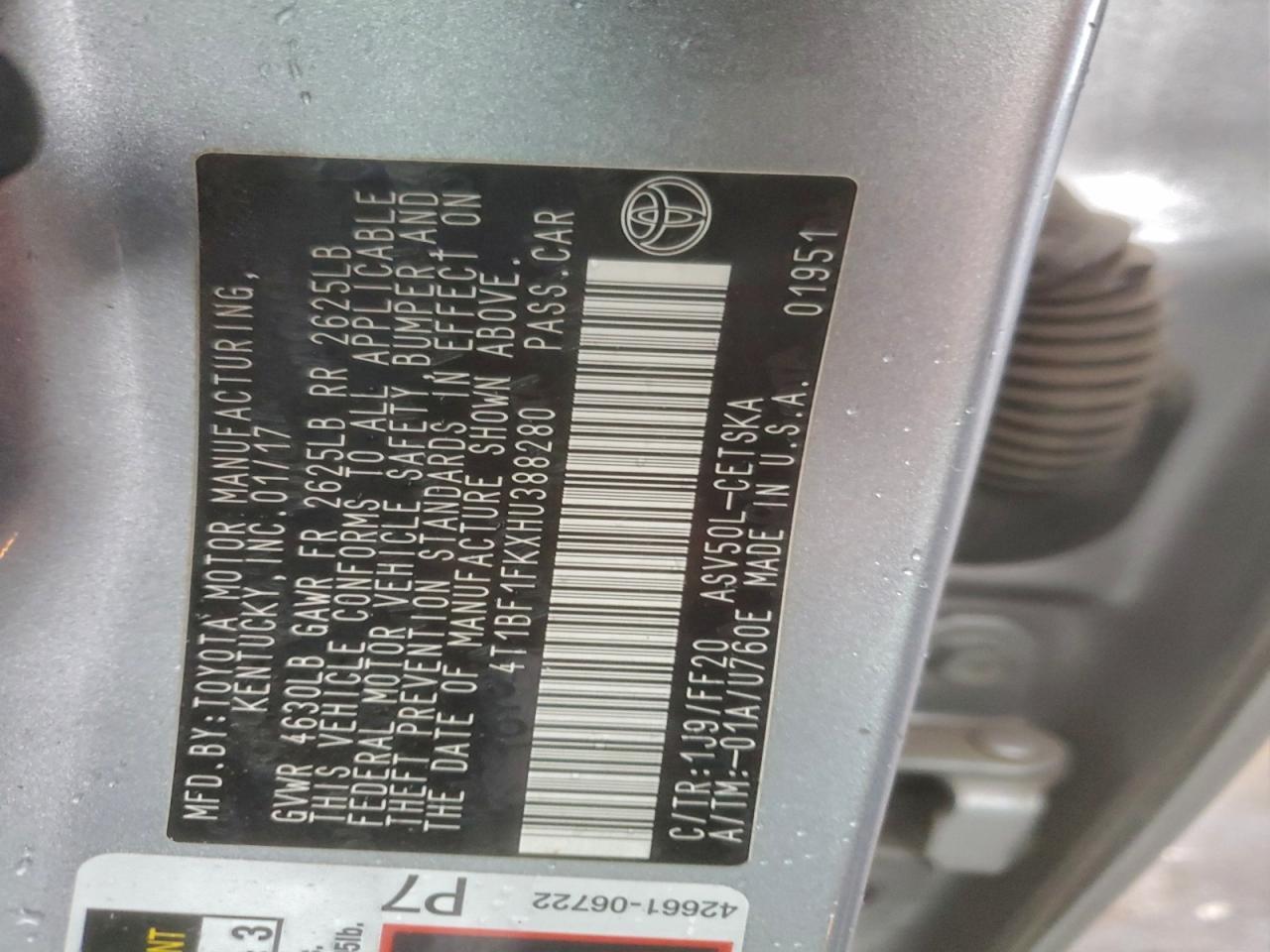 2017 TOYOTA CAMRY