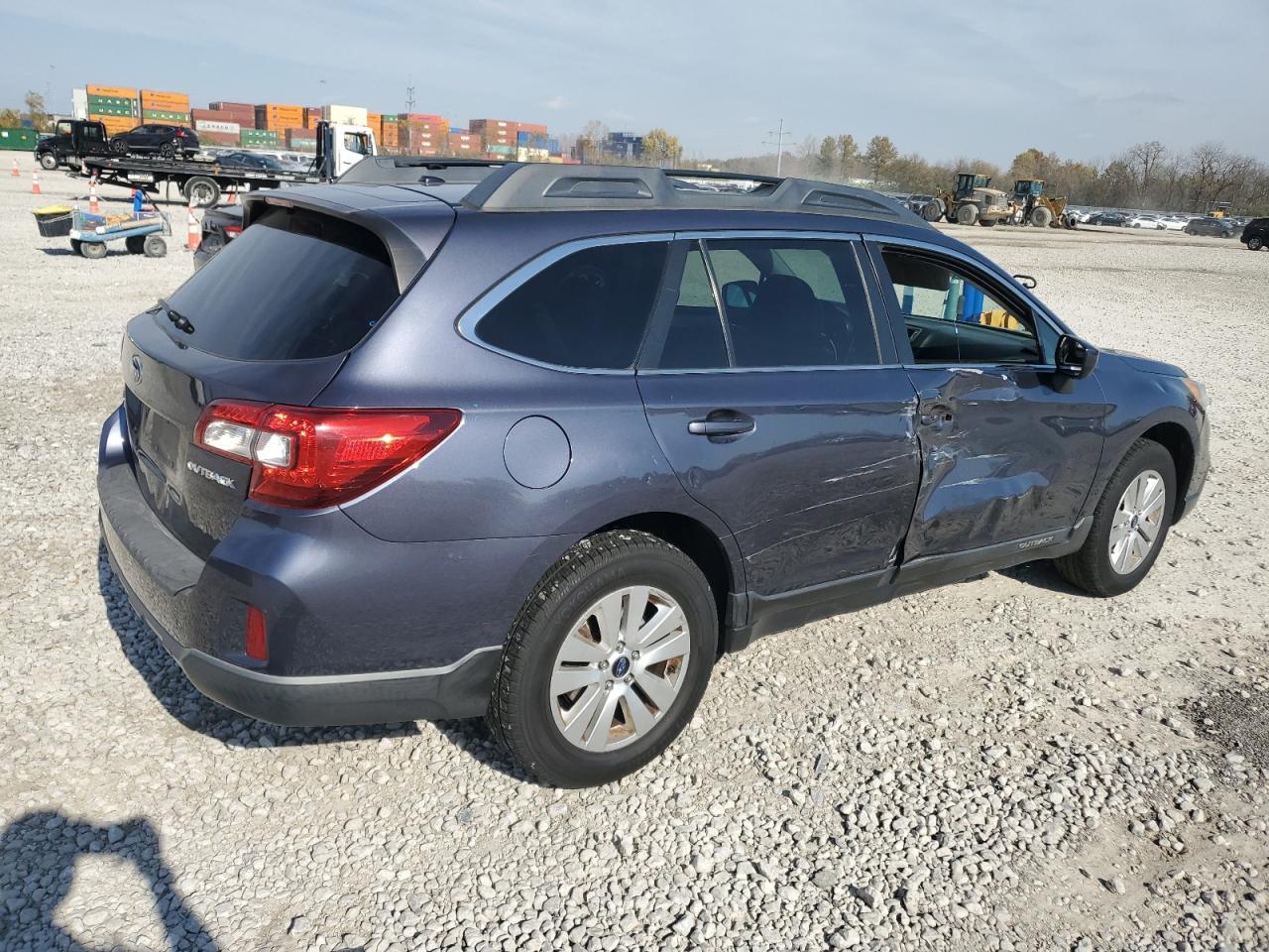 2015 SUBARU Outback