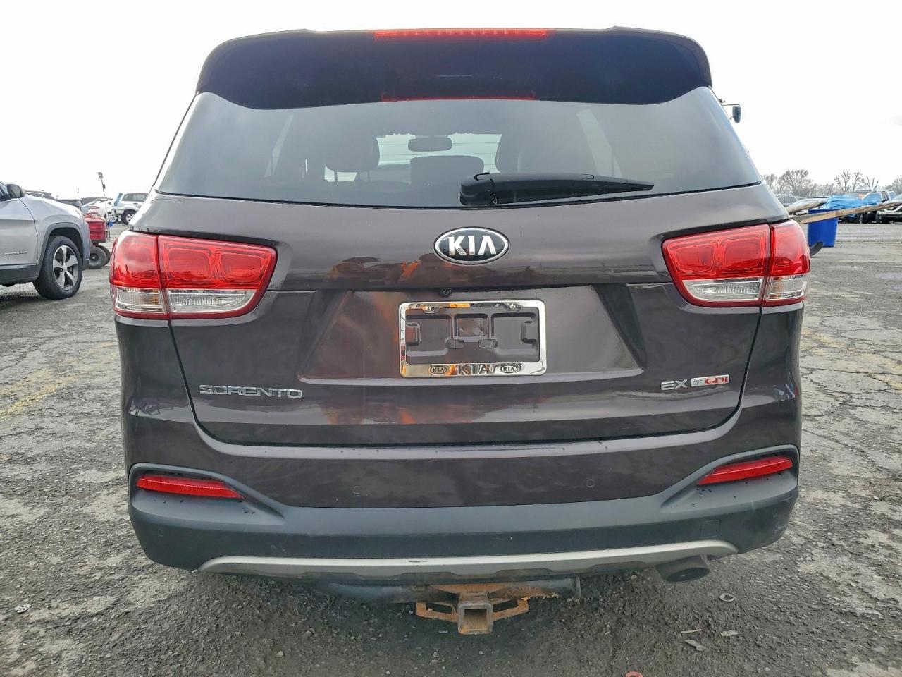 2016 KIA SORENTO