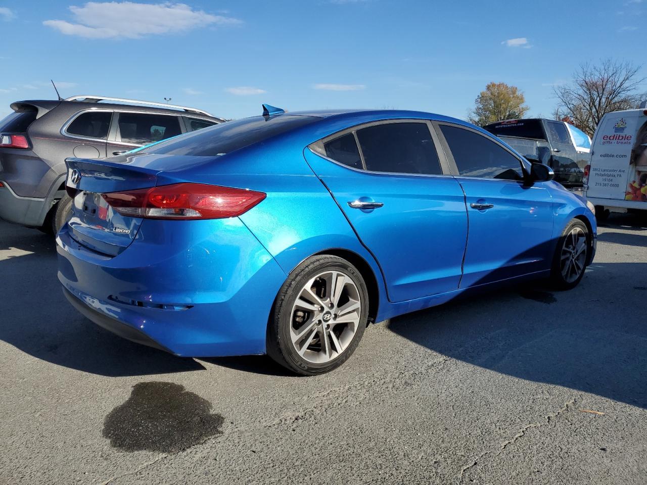 2017 HYUNDAI ELANTRA