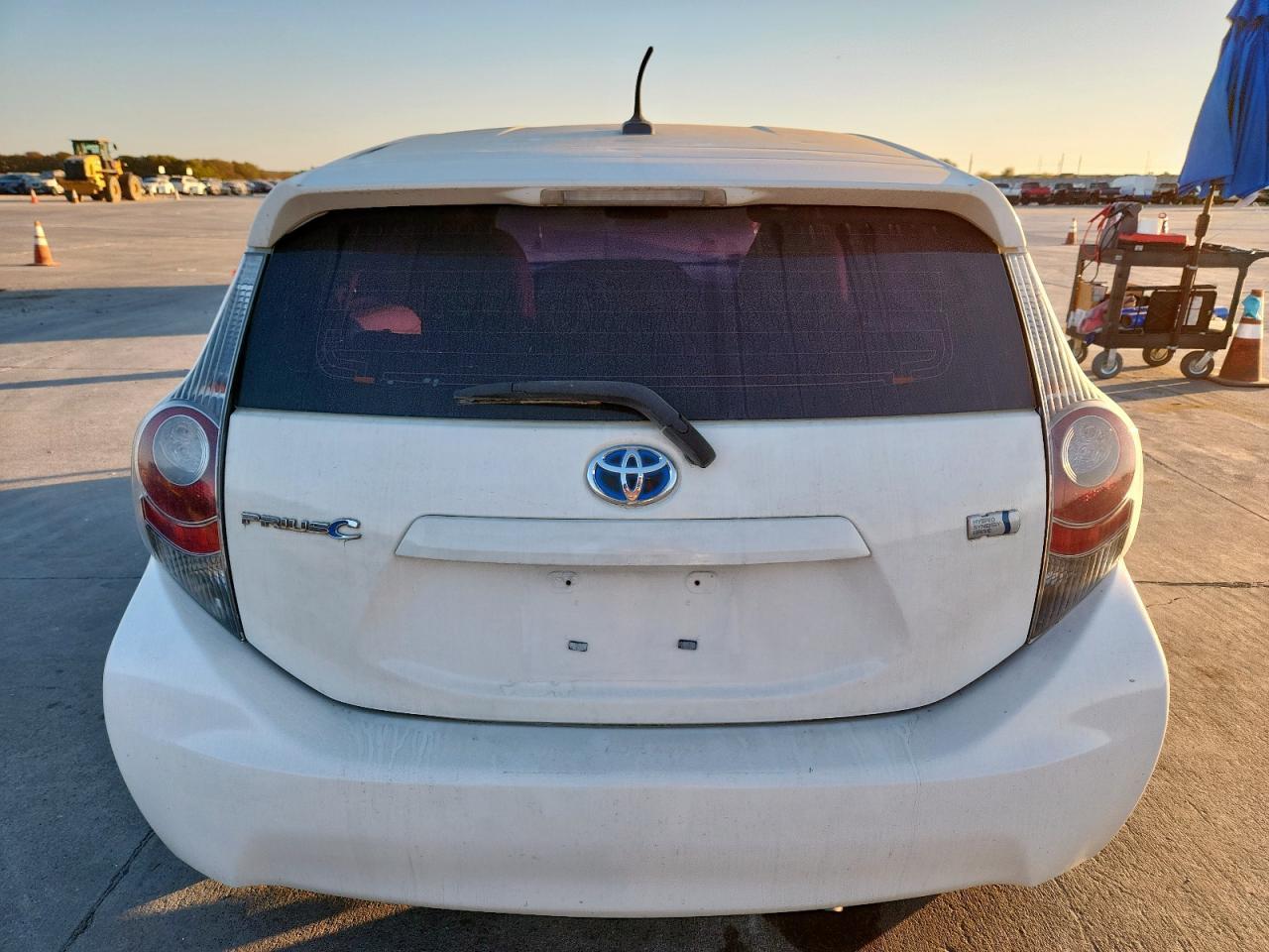 2013 TOYOTA Prius c