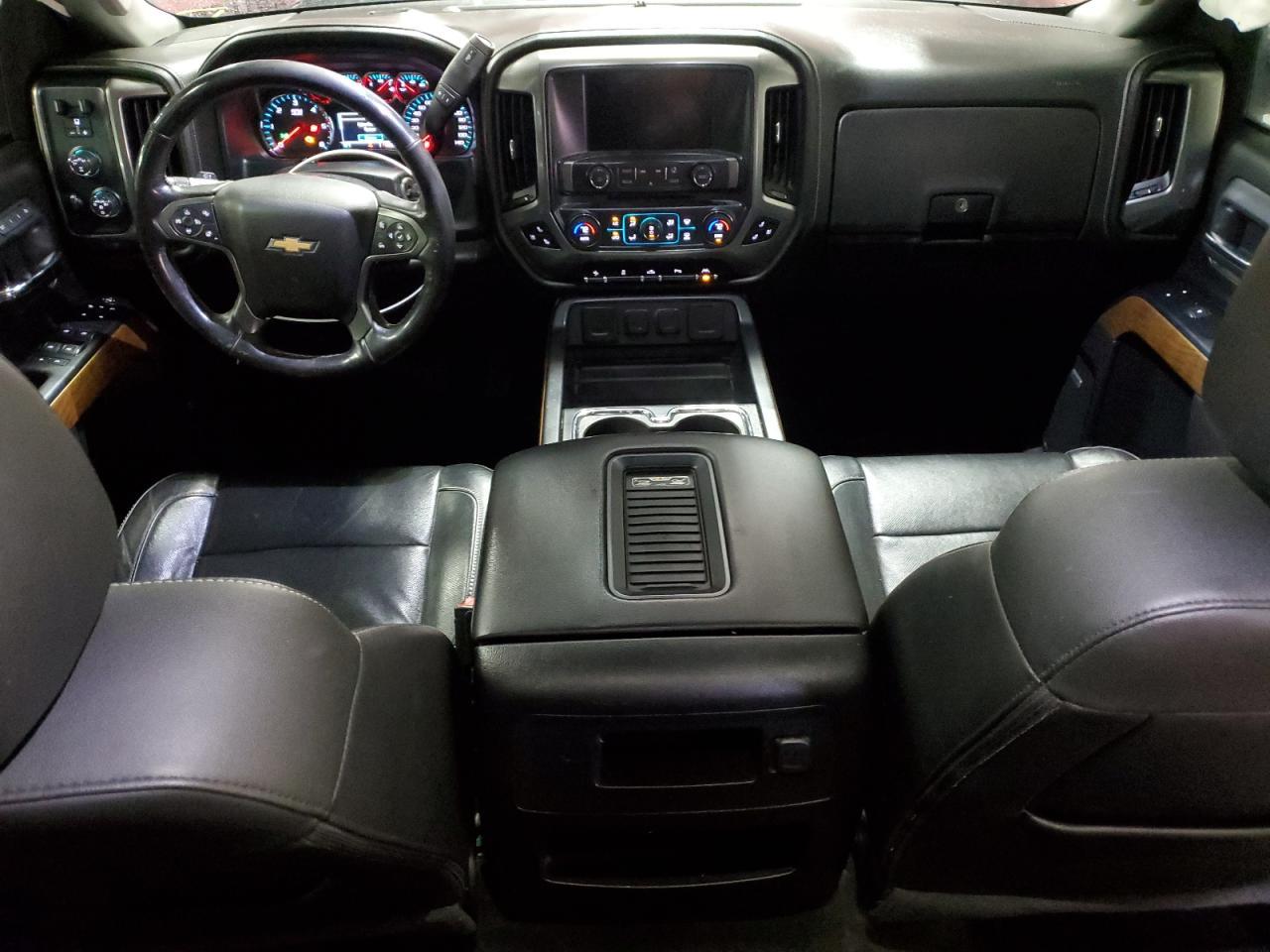 2018 CHEVROLET Silverado