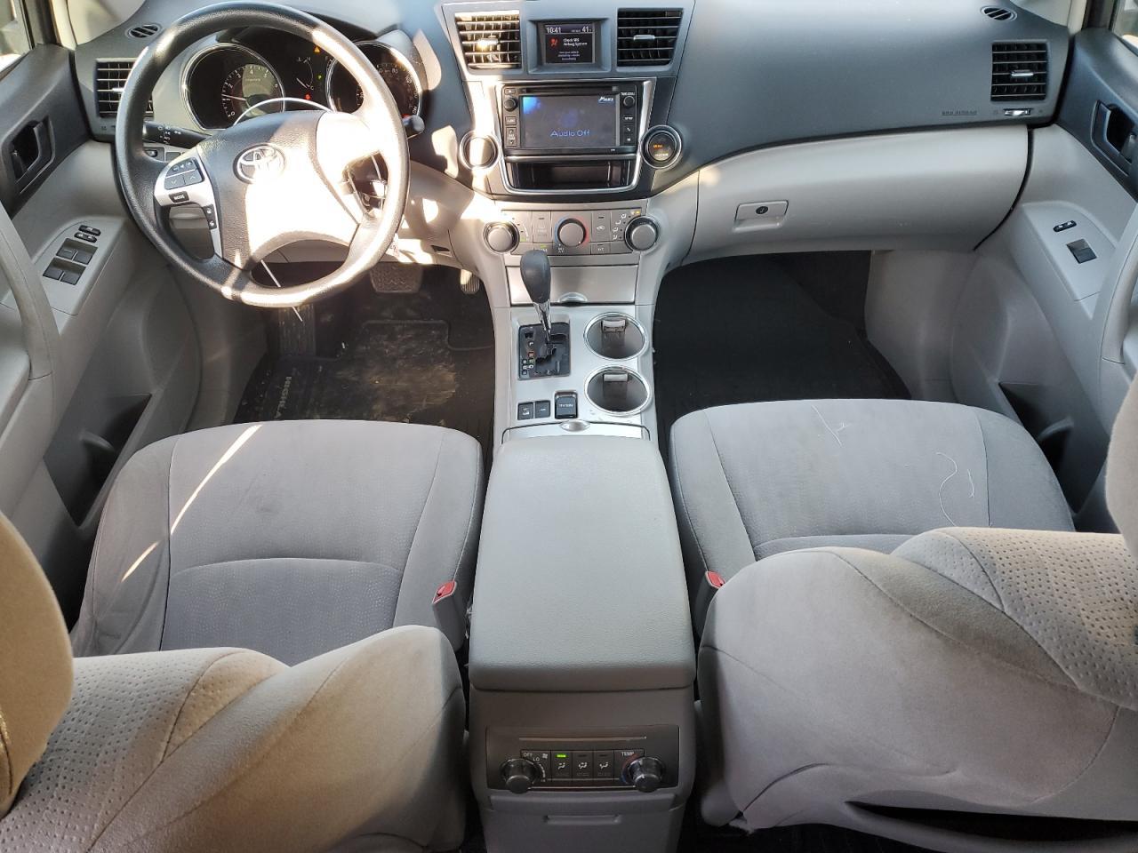 2013 TOYOTA HIGHLANDER