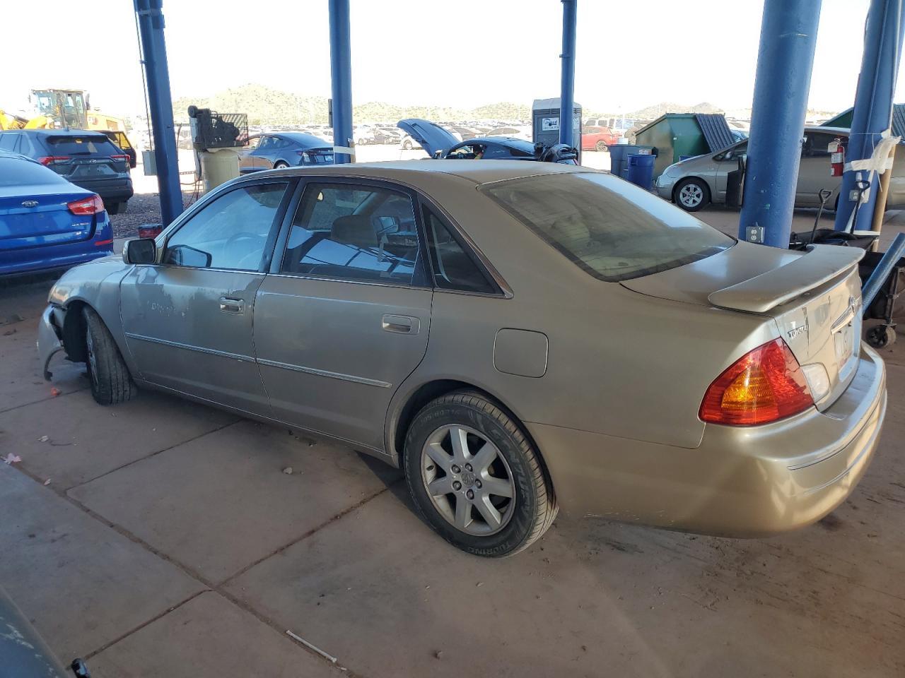 2000 TOYOTA Avalon