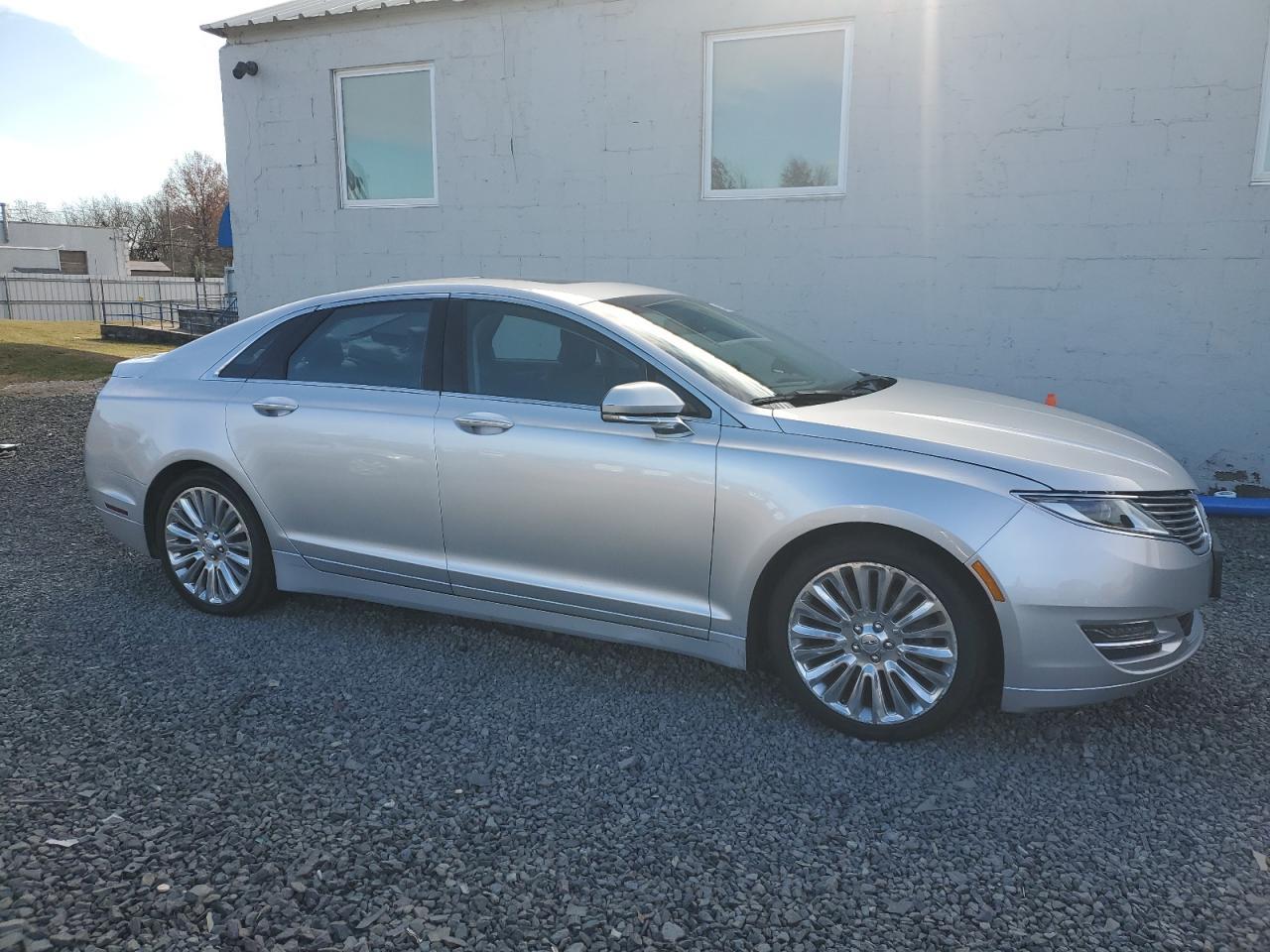 2013 LINCOLN MKZ