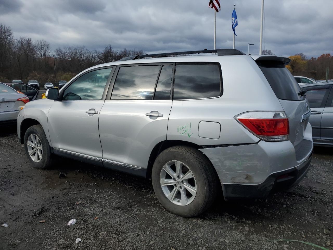 2013 TOYOTA HIGHLANDER