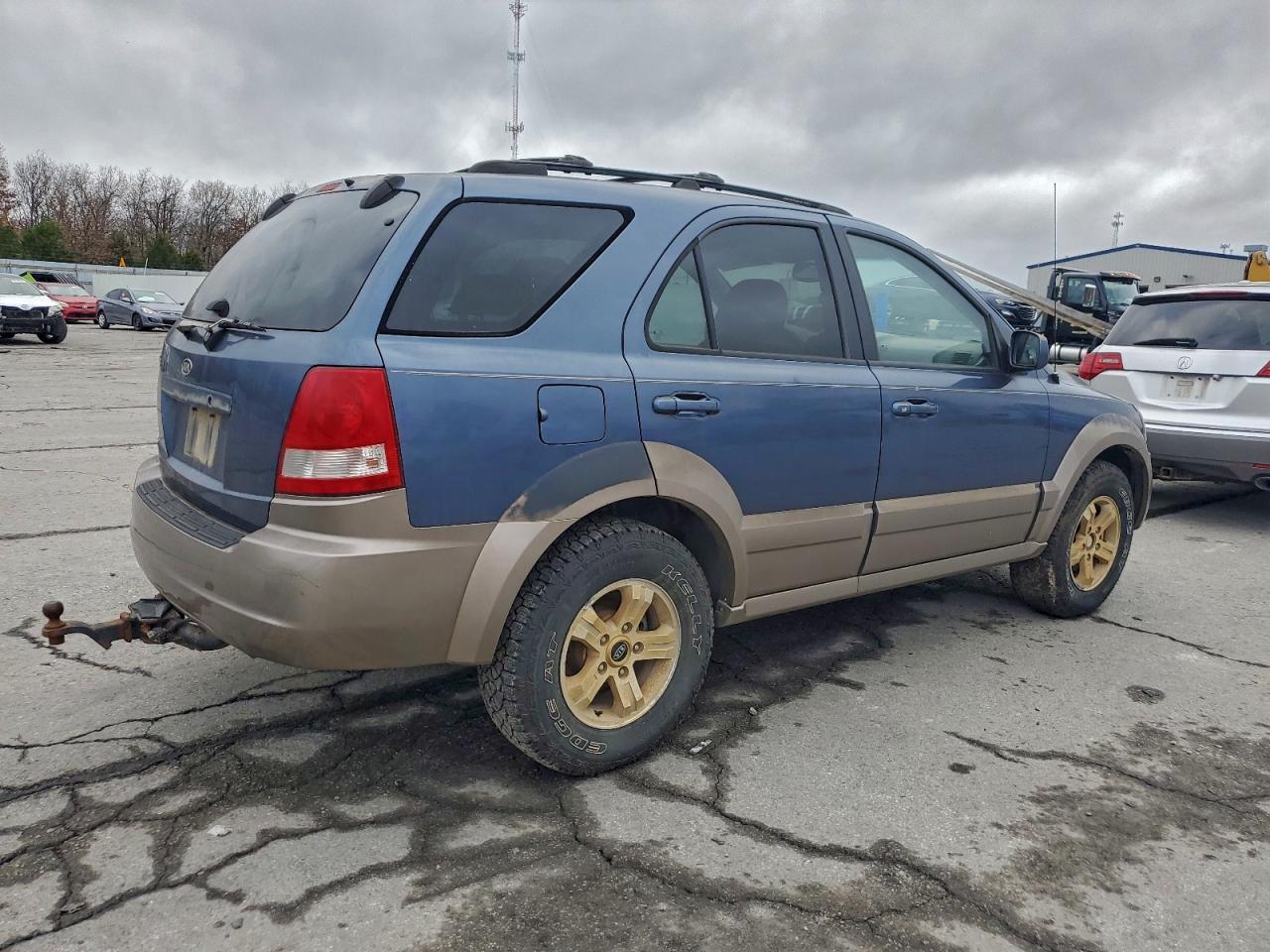 2004 KIA SORENTO