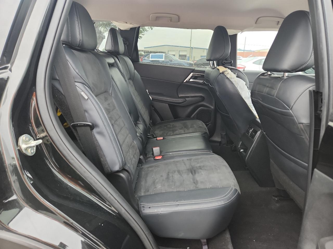 2024 MITSUBISHI outlander