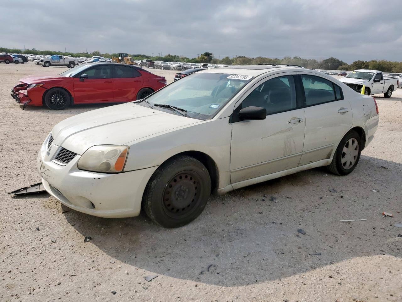 2004 MITSUBISHI Galant