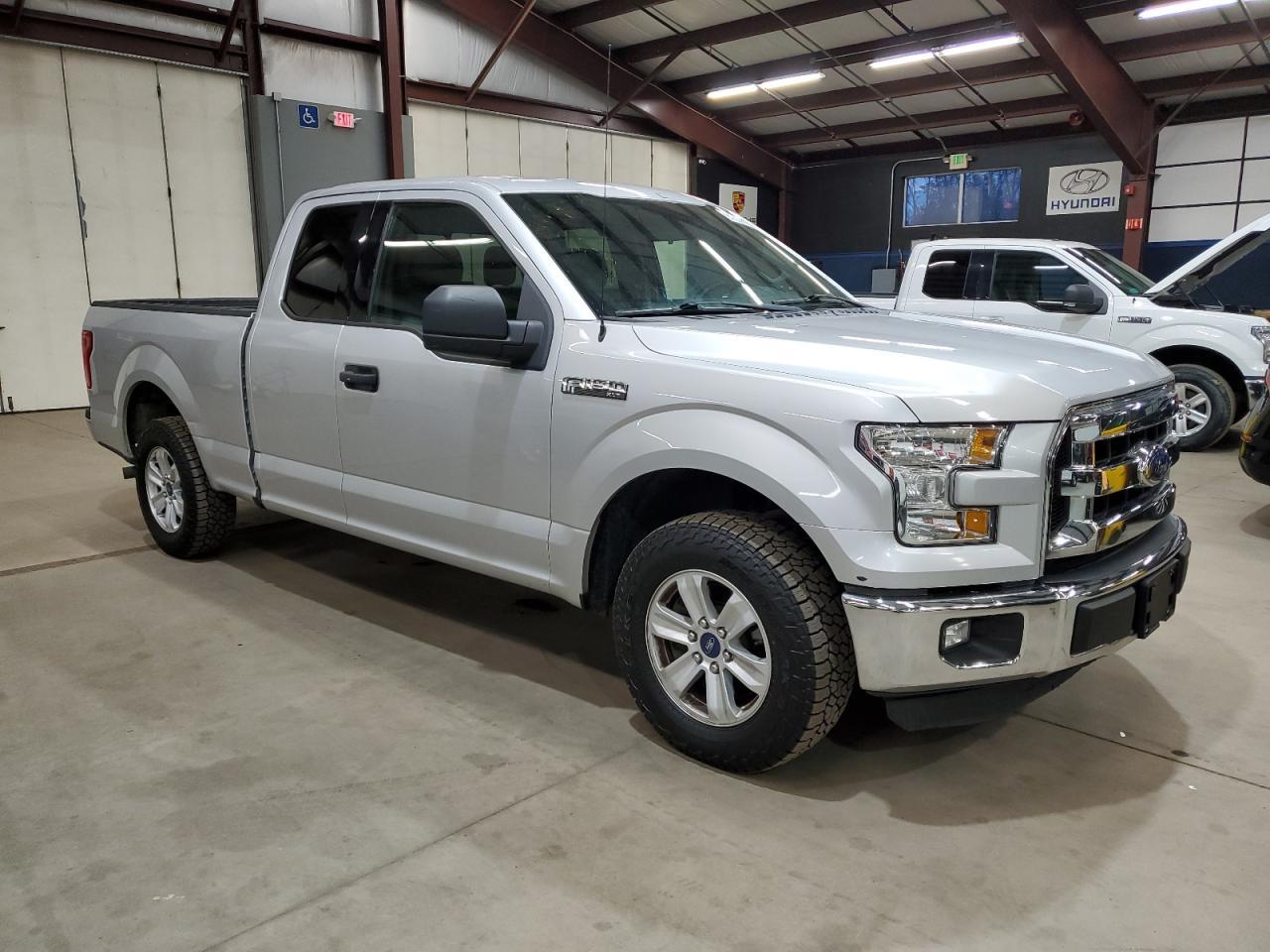 2015 FORD F-150