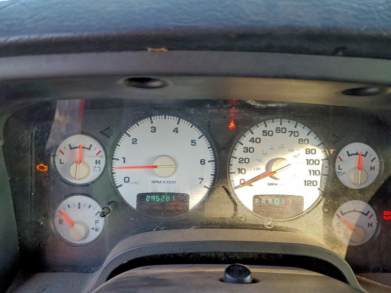 2004 DODGE RAM 1500