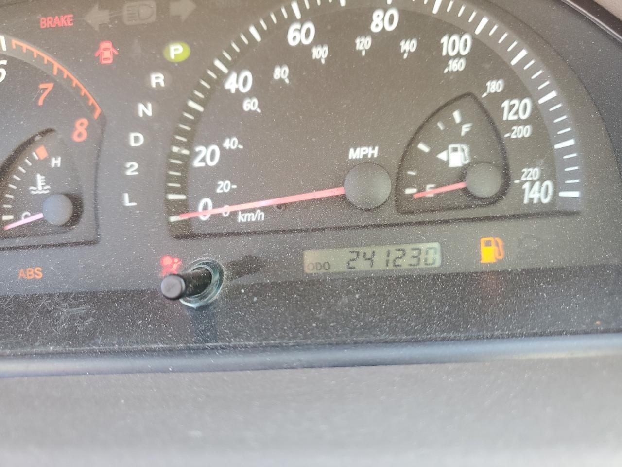 2004 TOYOTA CAMRY