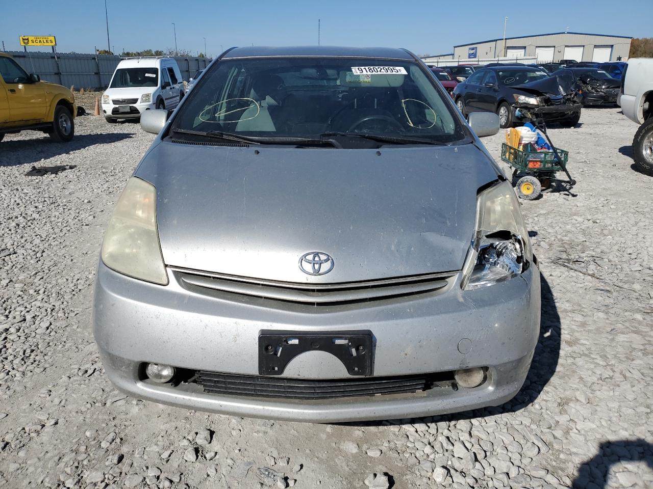 2004 TOYOTA PRIUS