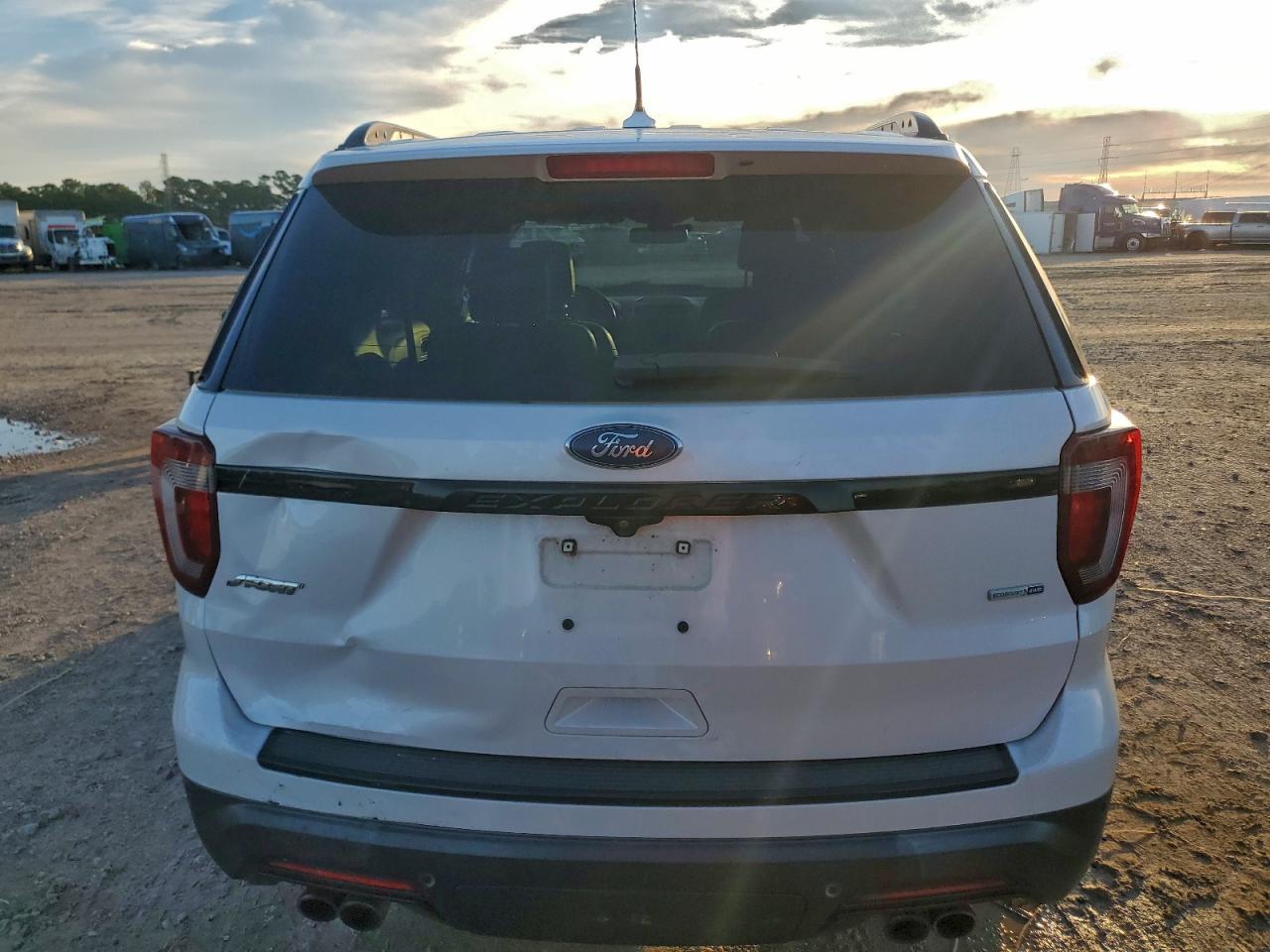 2018 FORD Explorer Sport Trac