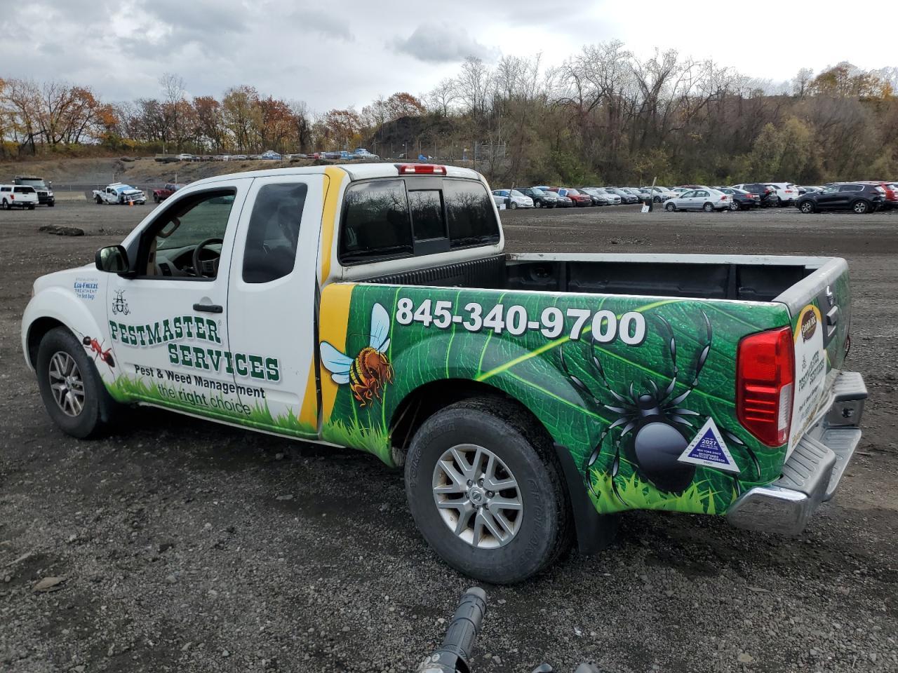 2017 NISSAN Frontier